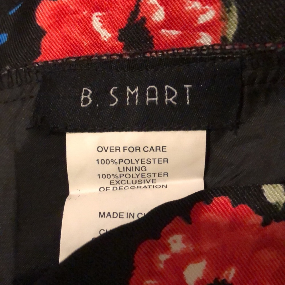 B. Smart Mini Dress - Picture 3 of 3